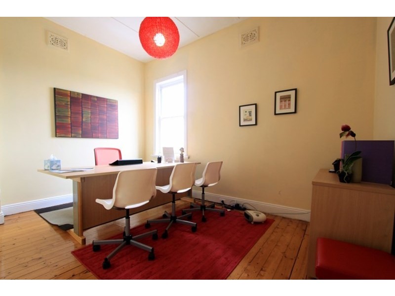 Rm 4, 1/16 The Strand, Croydon NSW 2132