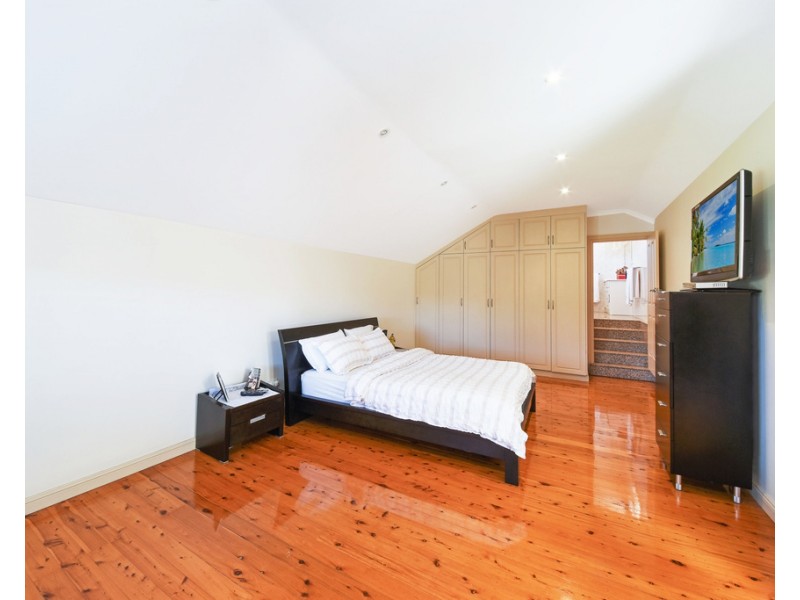 31 Rea Street, Greenacre NSW 2190