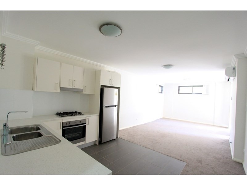 8/40-42A Keeler Street, Carlingford NSW 2118