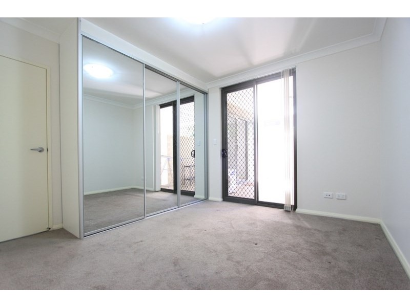 8/40-42a Keeler Street, Carlingford NSW 2118