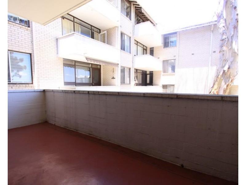 2/13 Brighton Avenue, Croydon Park NSW 2133