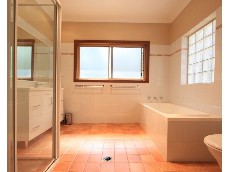 18 Rickard Road, Oyster Bay NSW 2225