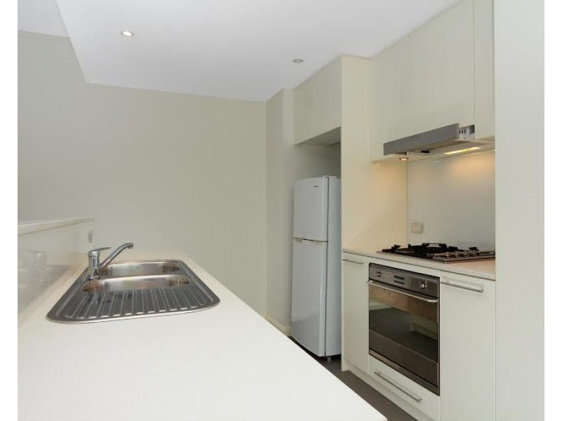 212/11 Lewis Avenue, Rhodes NSW 2138