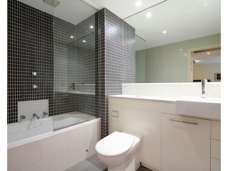 212/11 Lewis Avenue, Rhodes NSW 2138