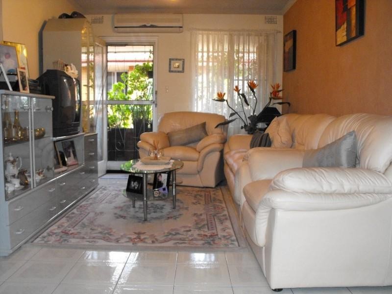 4/79 Frederick Street, Campsie NSW 2194