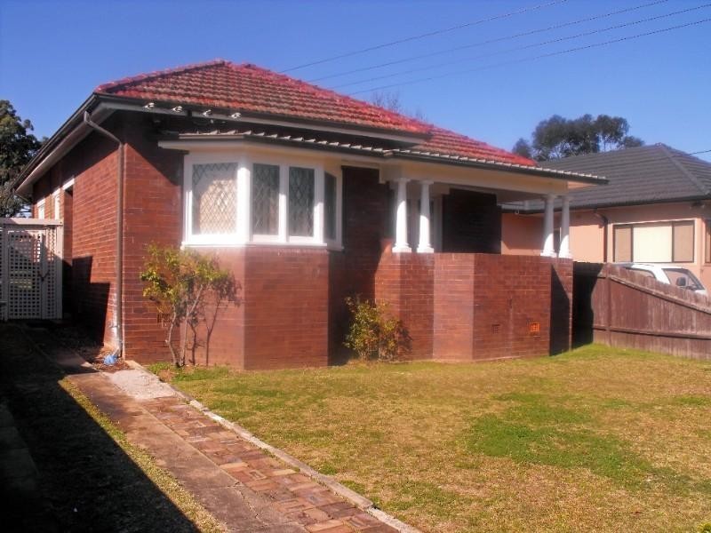 52 Leura Road, Auburn NSW 2144