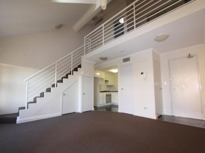 2/10-12 Webb Street, Croydon NSW 2132