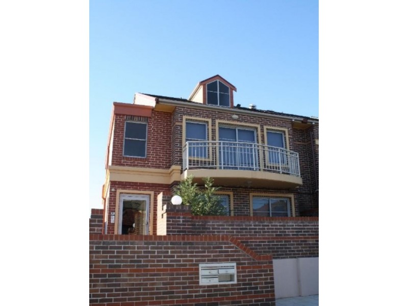 2/10-12 Webb Street, Croydon NSW 2132