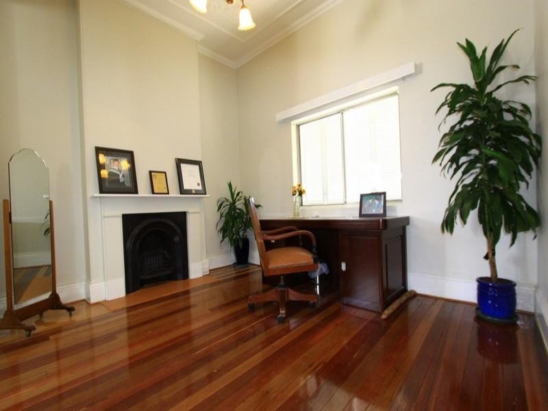 2 Tincombe Street, Canterbury NSW 2193