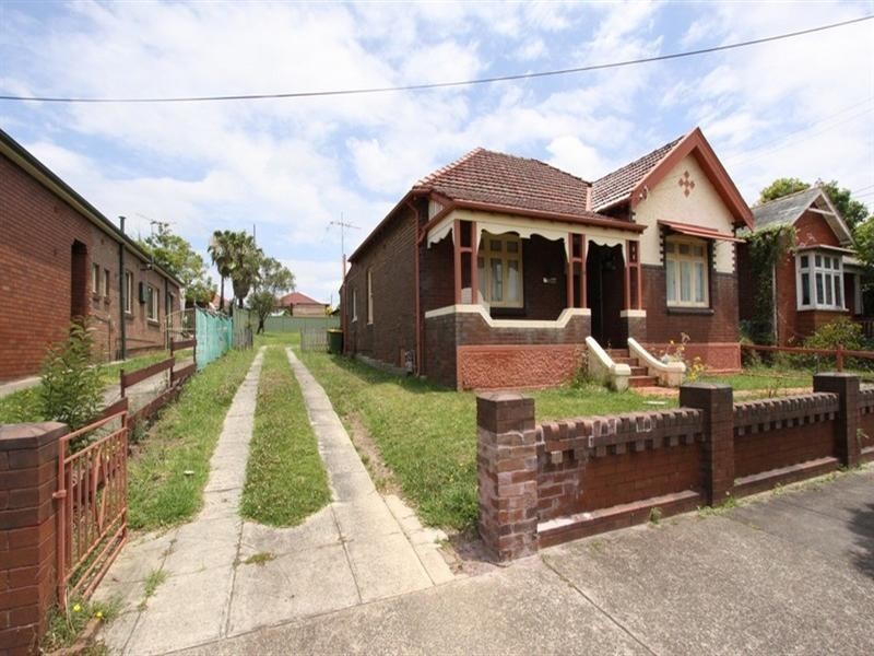 12 Burns Street, Croydon NSW 2132