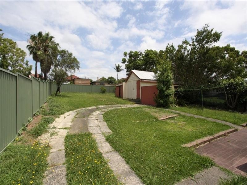 12 Burns Street, Croydon NSW 2132