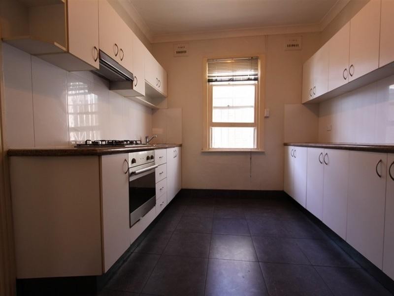 2/185 Norton Street, Ashfield NSW 2131