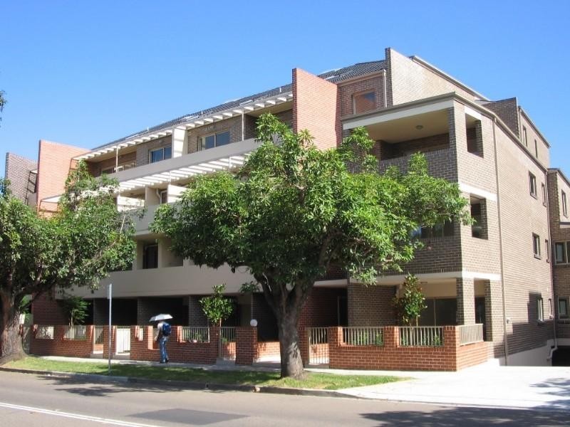 1/6-8 The Crescent, Homebush NSW 2140