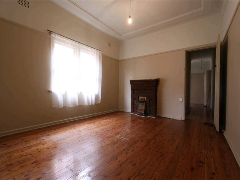 21 Edwin Street S, Croydon NSW 2132