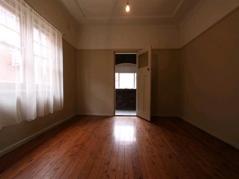 21 Edwin Street S, Croydon NSW 2132