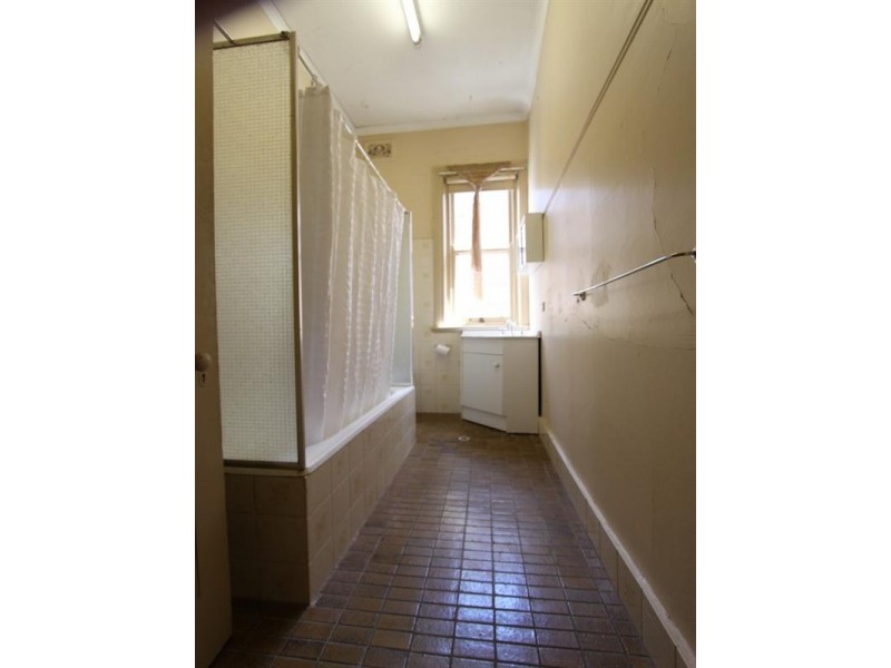 1/13 The Strand, Croydon NSW 2132