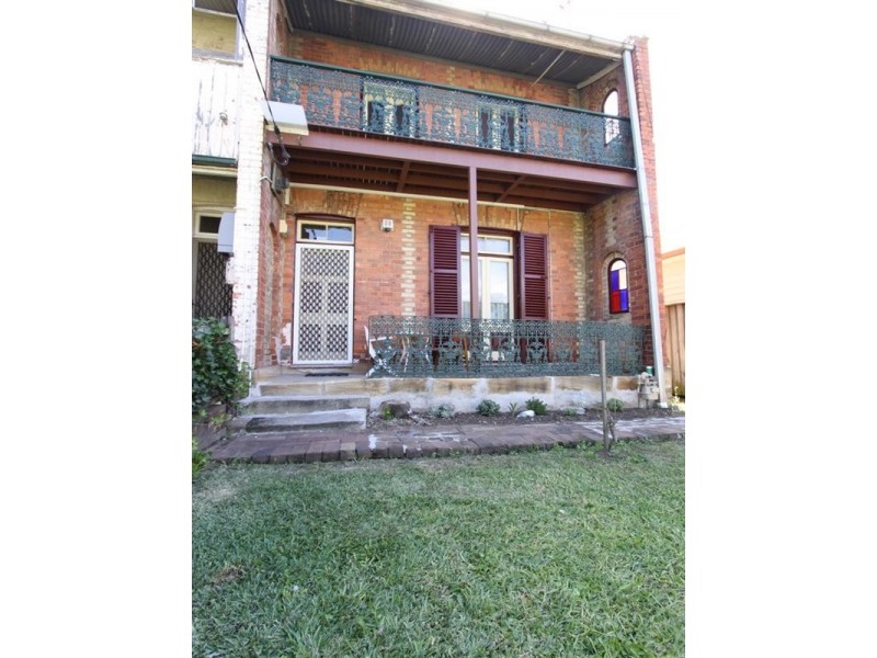 52 The Avenue, Granville NSW 2142