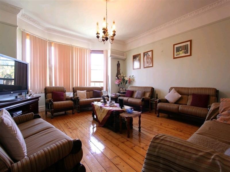 1/11 The Strand, Croydon NSW 2132