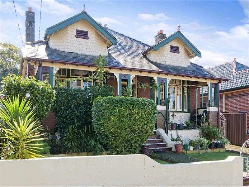 11 Orchard Street, Croydon NSW 2132