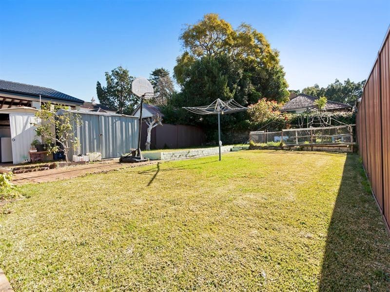 11 Orchard Street, Croydon NSW 2132