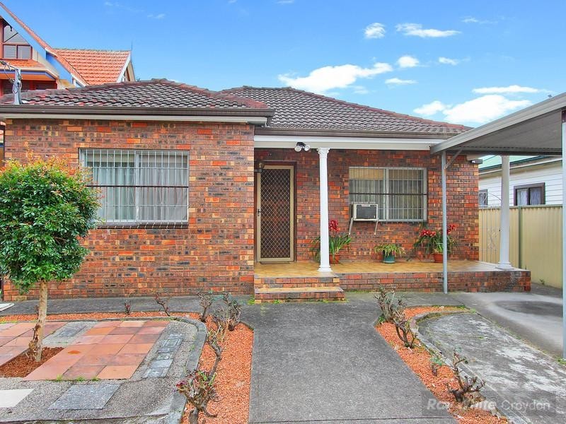 9 President Street, Croydon Park NSW 2133