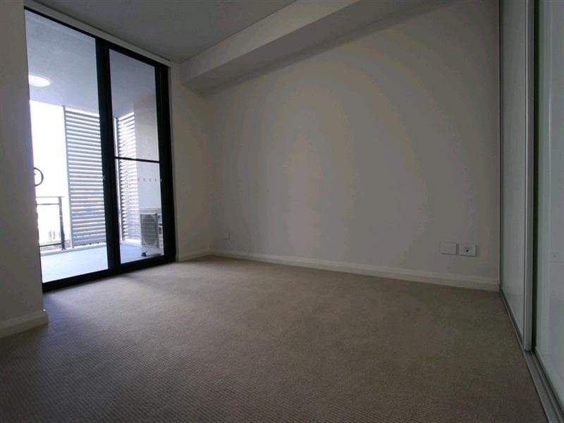 330/26 Baywater Drive, Wentworth Point NSW 2127