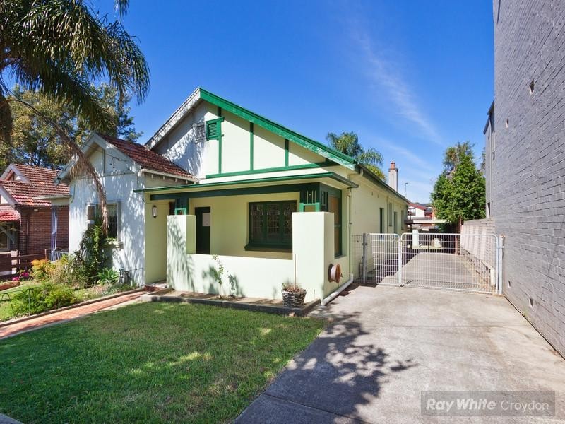6 Paisley Road, Croydon NSW 2132