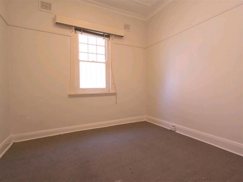 17 Park Road, Carlton NSW 2218