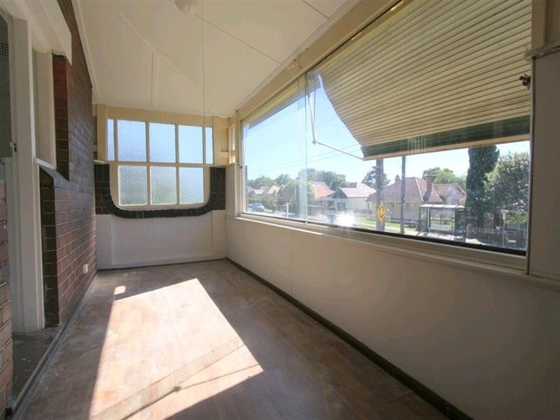 17 Park Road, Carlton NSW 2218