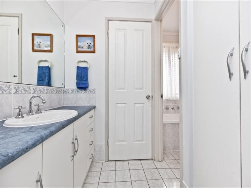 3 Rosette Avenue, Para Hills West SA 5096