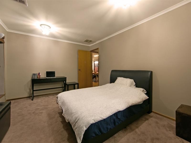 1 Verdant Court, Wynn Vale SA 5127