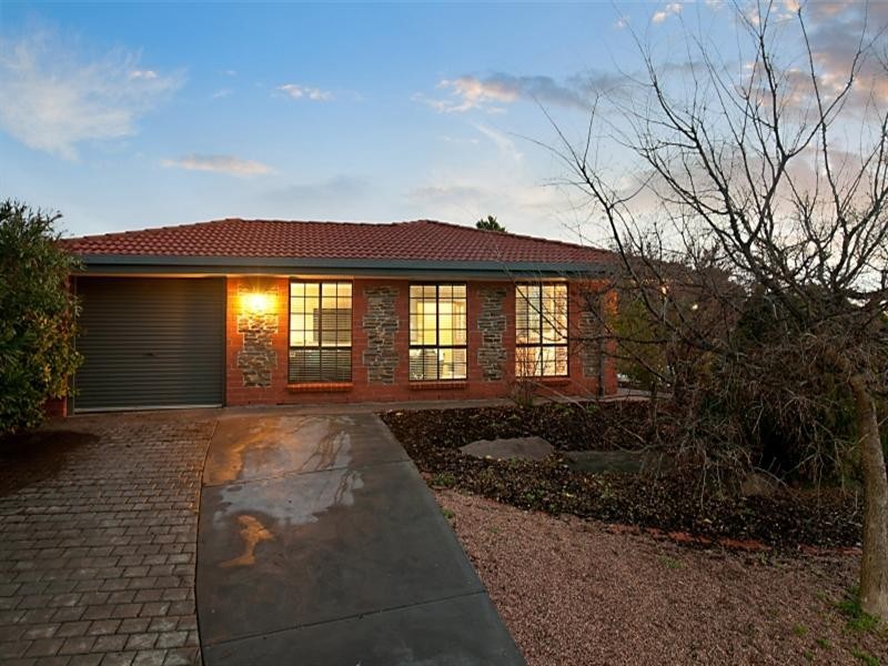 1 Verdant Court, Wynn Vale SA 5127