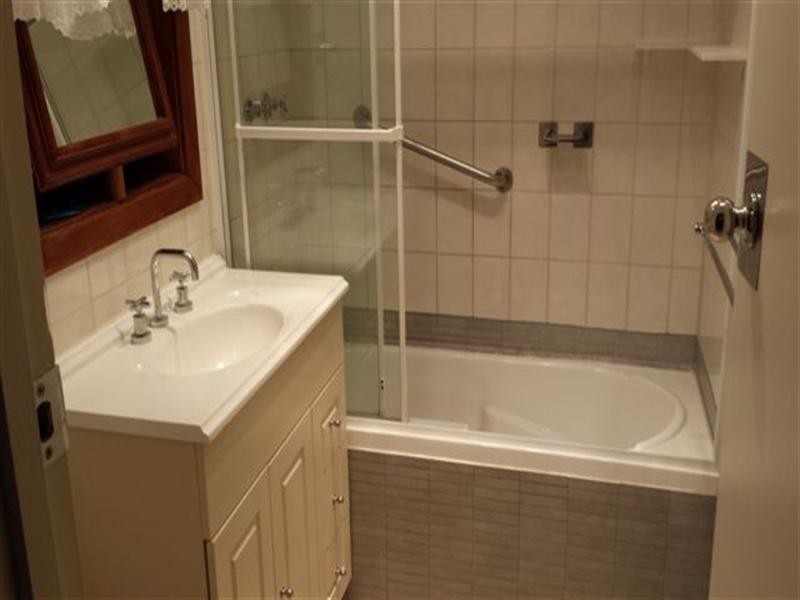 6 Grove Street, Modbury SA 5092