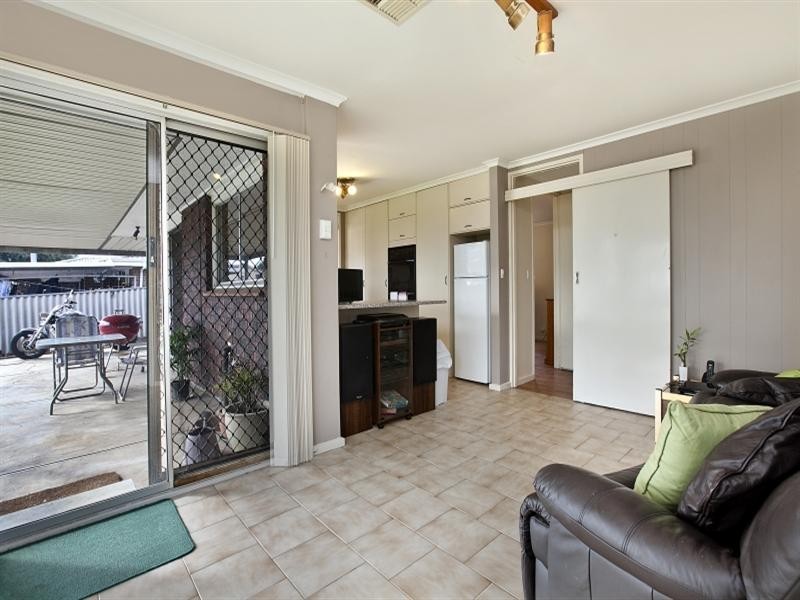 53 McKenzie Crescent, Gulfview Heights SA 5096