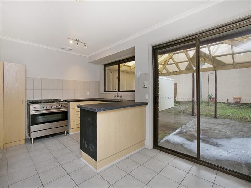 12 McInnis Avenue, Burton SA 5110