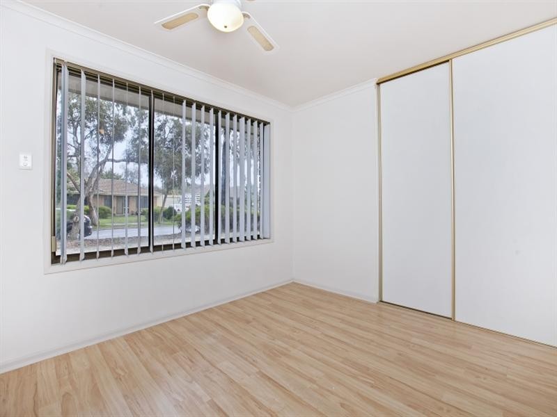 12 McInnis Avenue, Burton SA 5110