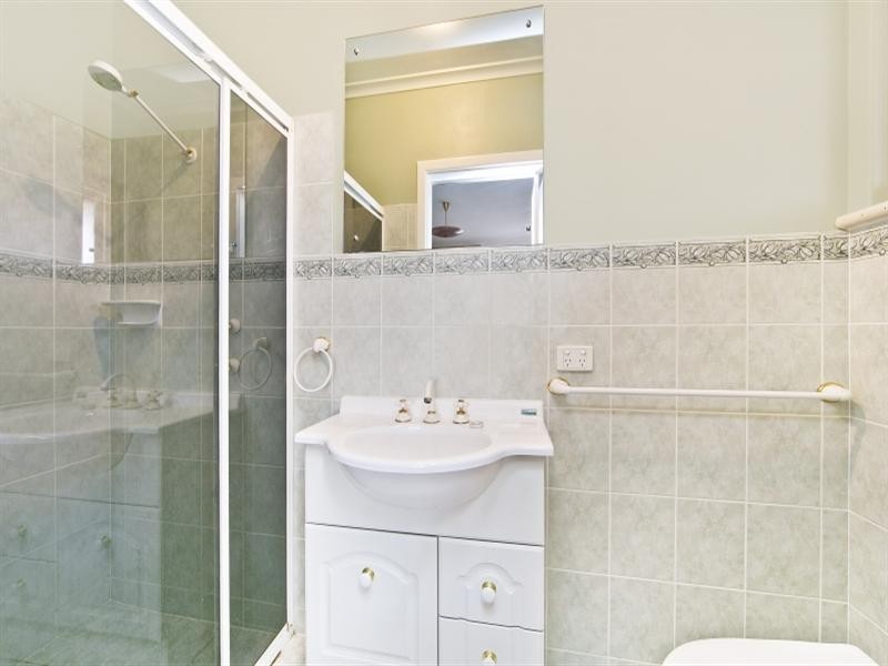 16 Kym Avenue, Valley View SA 5093