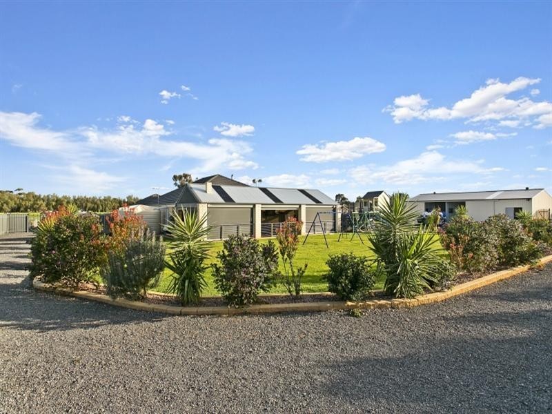 2 Karapas Court, Lewiston SA 5501