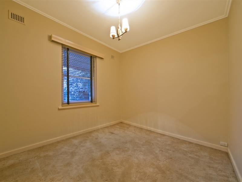 18 Lily Street, Blair Athol SA 5084