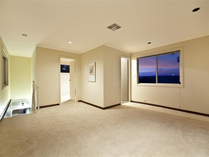 24 Glenburnie Street, Happy Valley SA 5159