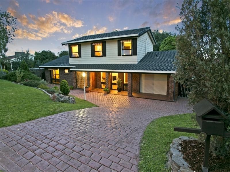 9 Snead Crescent, Fairview Park SA 5126