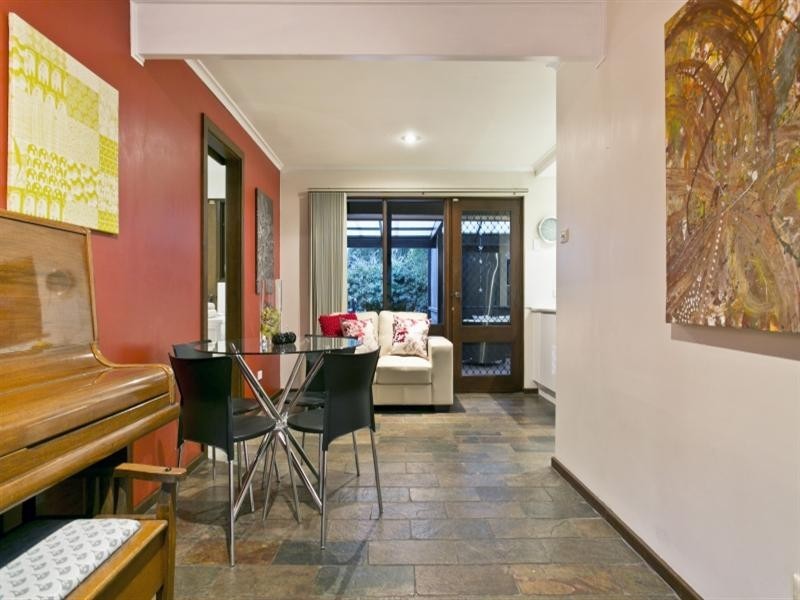 9 Snead Crescent, Fairview Park SA 5126