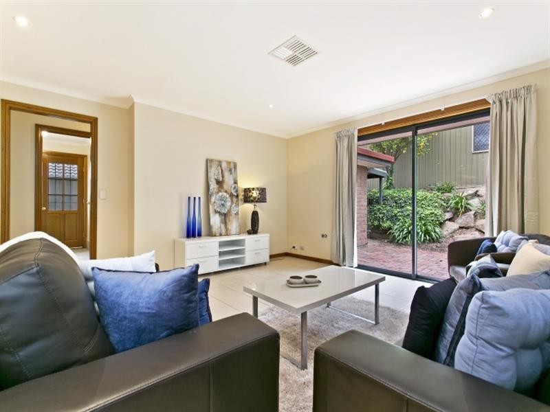 21 Bernacchi Court, Greenwith SA 5125