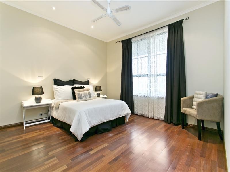 21 Bernacchi Court, Greenwith SA 5125