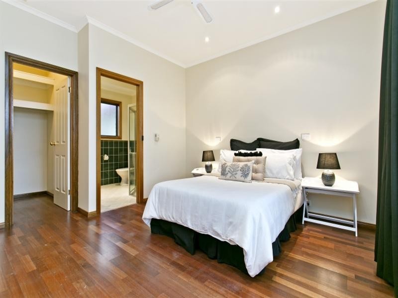 21 Bernacchi Court, Greenwith SA 5125