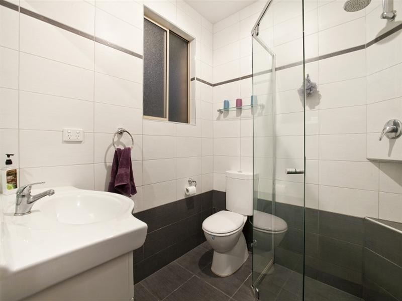 11 Gloucester Avenue, Redwood Park SA 5097