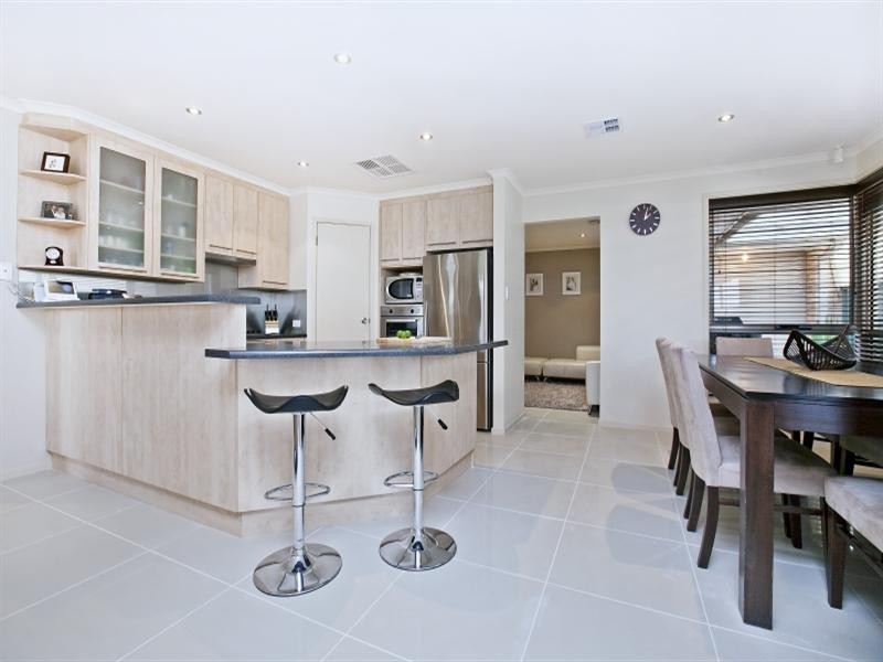 29 Stockade Drive, Walkley Heights SA 5098