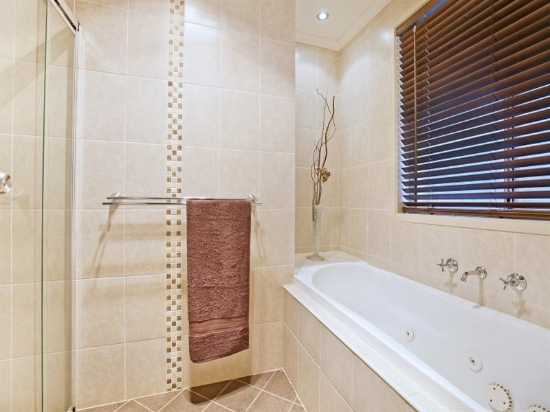 29 Stockade Drive, Walkley Heights SA 5098