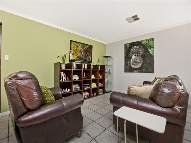 7 Abbey Close, Holden Hill SA 5088