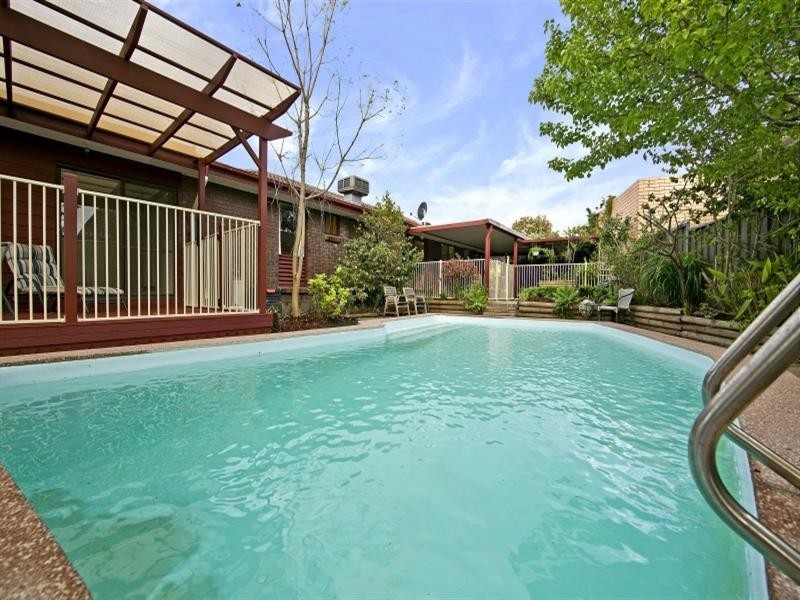 9 Gaylard Crescent, Redwood Park SA 5097